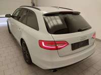 Pogled od pozadi levo