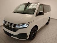 Pogled od napred levo