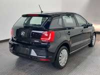 Pogled od pozadi desno