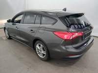 Vaizdas iš galo kairės