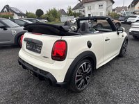 Вид сзади справа