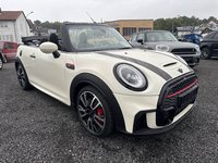 Вид спереди справа