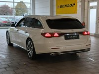 Вид сзади слева