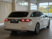 Вид сзади справа