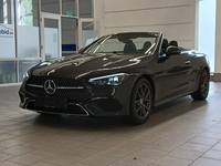 Вид спереди слева