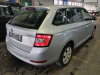 Widok z tyłu po stronie prawej