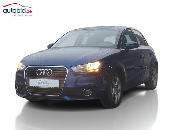 Skats no kreisās puses priekšā