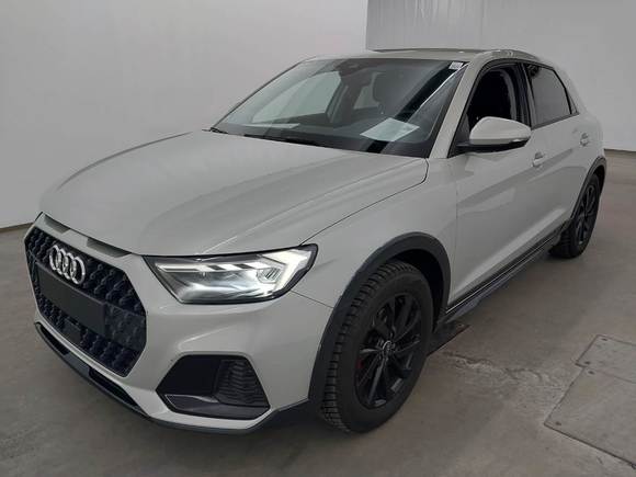 Vaizdas iš priekio kairės