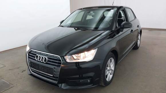 Pogled od napred levo