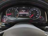 Pohled na přístrojovou desku