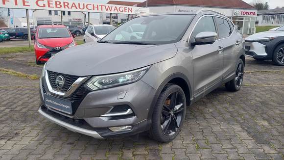 Вид спереди слева