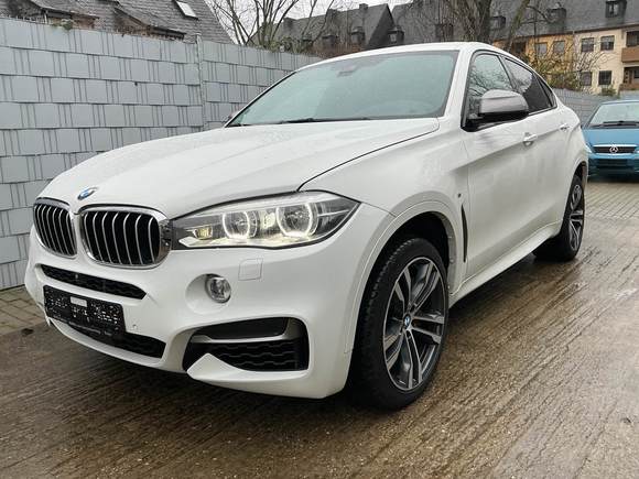 Náhled zpředu zleva