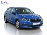 Pogled desno spredaj