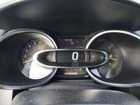 Pogled na kombinovani instrument