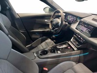 Вид на салон