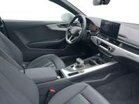 Вид на салон