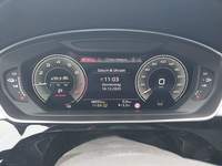 Вид на приборную панель