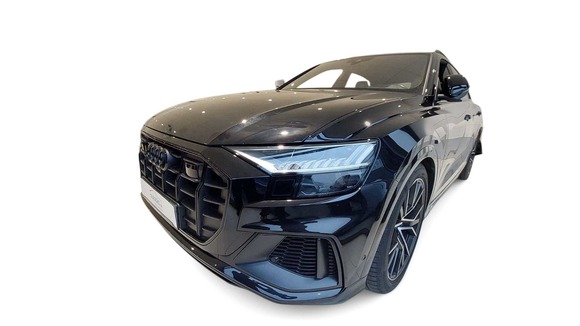 Вид спереди слева