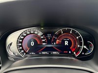 Вид на приборную панель