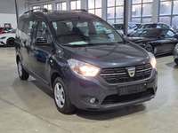 Вид спереди справа