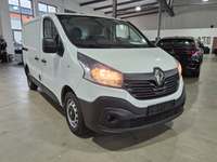 Вид спереди справа