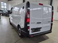 Вид сзади слева