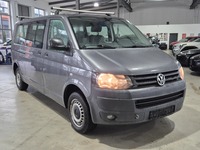 Вид спереди справа