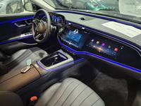 Вид на салон