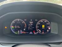 Pohled na přístrojovou desku