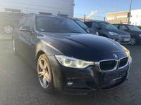 Náhled zpředu zprava