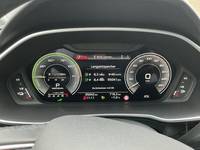 Pohled na přístrojovou desku