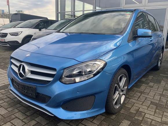 Náhled zpředu zleva