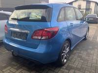 Náhled zezadu zprava