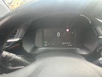 Pohled na přístrojovou desku