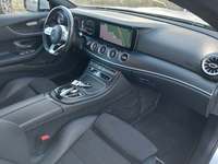 Вид на салон