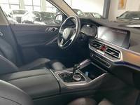 Вид на салон