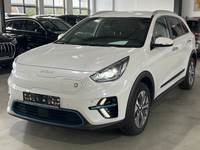 Вид спереди слева