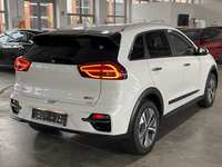 Вид сзади справа