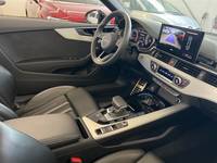 Вид на салон