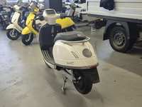 Ansicht hinten links