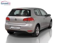 Pogled od pozadi desno