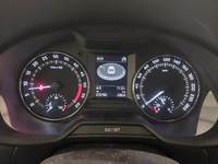 Pohled na přístrojovou desku