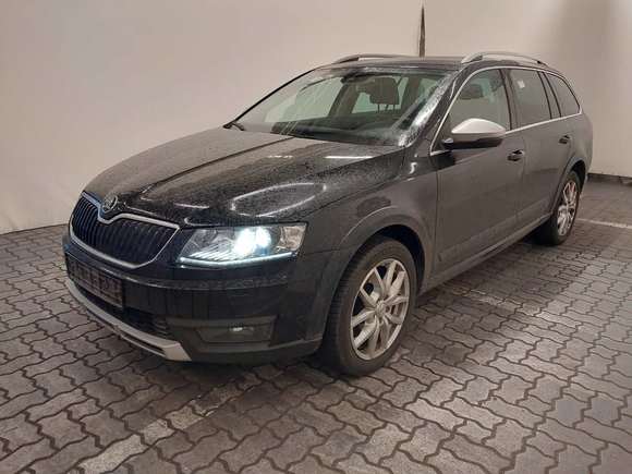 Náhled zpředu zleva