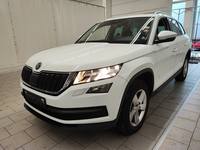 Вид спереди слева