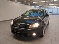 Skats no kreisās puses priekšā