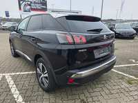 Pogled od pozadi levo