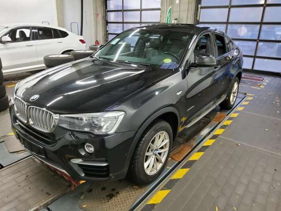 Pogled sprijeda lijevo