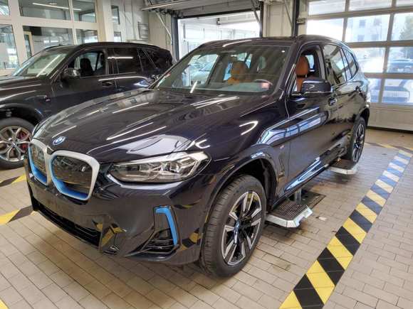 Vista anteriore sinistra