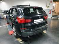 Vue de l’arrière gauche