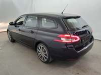 Vaizdas iš galo kairės